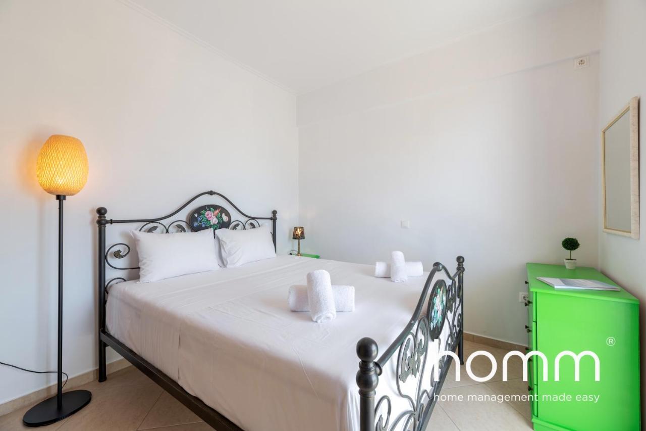 Hellinikon Homm Close To The Metro Atenas Exterior foto